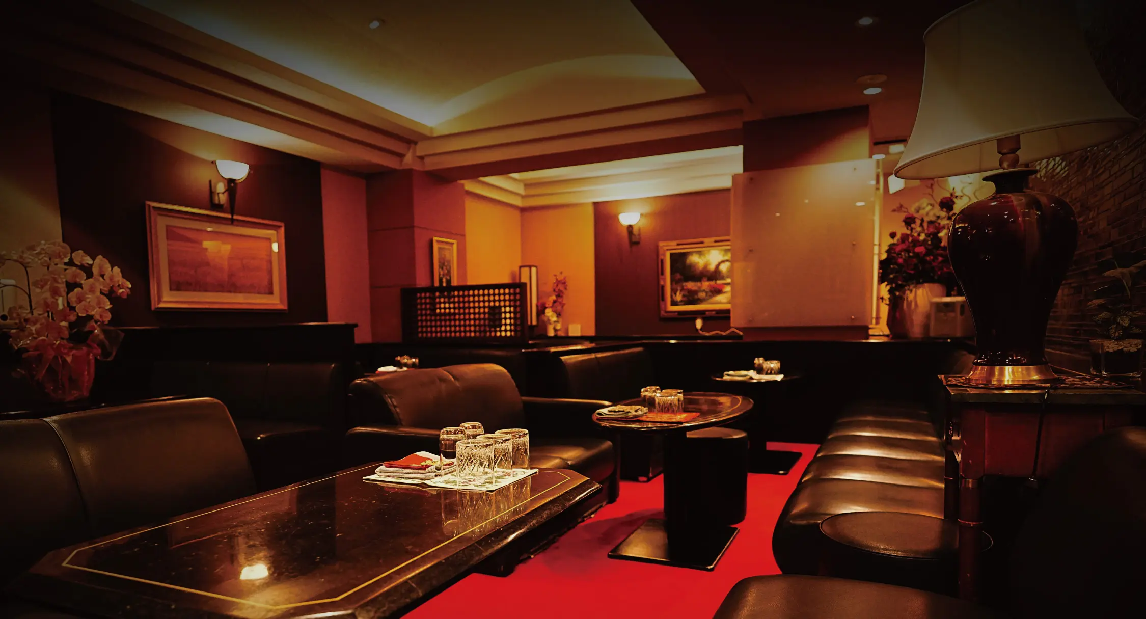 オリエンタルサロン内観